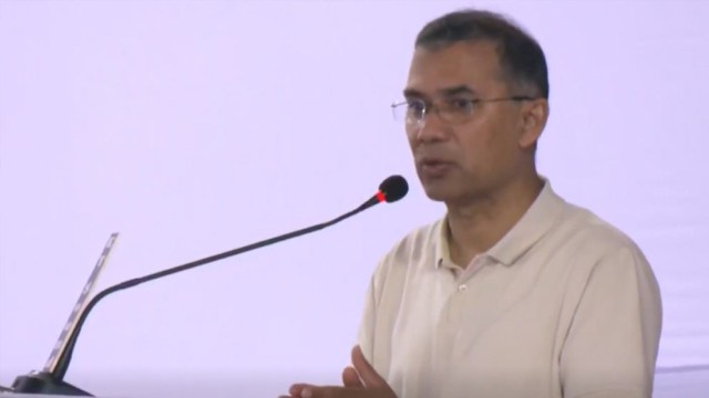 দেশ গঠনে দিন-রাত কাজ করবে সরকার: দিনাজপুরে প্রধানমন্ত্রীর বক্তব্য