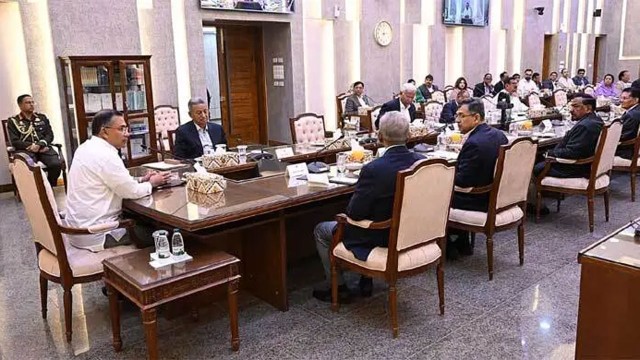 নির্বাচনী প্রতিশ্রুতি রক্ষা: ১০ হাজার টাকা পর্যন্ত কৃষিঋণ মওকুফ করছে সরকার