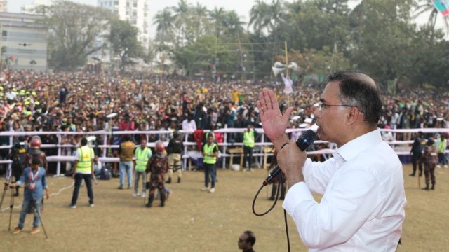 কৃষিঋণ মওকুফ ও পদ্মা ব্যারেজ নির্মাণের অঙ্গীকার তারেক রহমানের