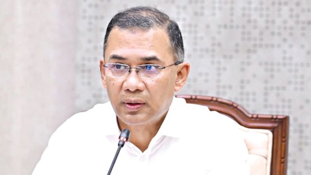 রাতে প্রধানমন্ত্রীর সঙ্গে জেলা পরিষদ প্রশাসকদের বৈঠক