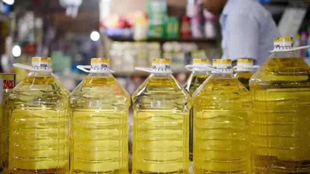 অবশেষে সয়াবিন তেলের দাম বাড়ল ৬ টাকা