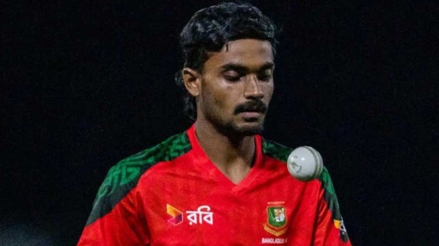 ক্রিকেটার তোফায়েলের বিরুদ্ধে ধর্ষণ মামলায় আদালতে চার্জশিট জমা