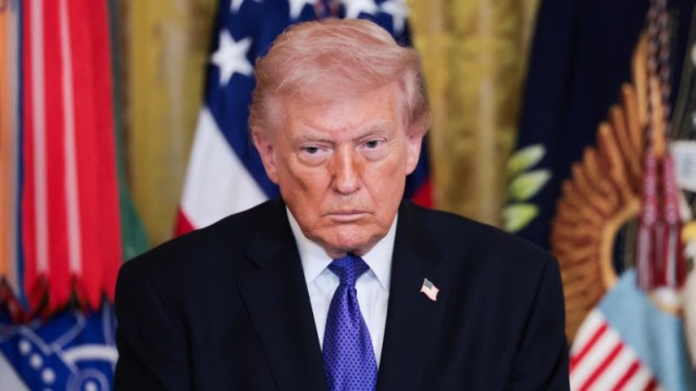 ইরান ইস্যুতে সুর নরম ট্রাম্পের: ‘ধর্মীয় নেতৃত্বে আপত্তি নেই