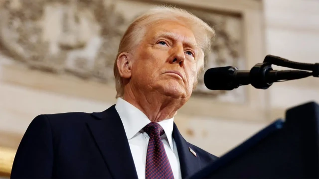 সমঝোতা না হলে ইরান ঘিরে সেনা উপস্থিতি থাকবে: ট্রাম্প