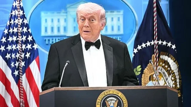 হামলা আমাকে ইরান যুদ্ধের লক্ষ্য থেকে সরাতে পারবে না: ট্রাম্প