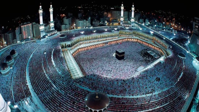 হারামাইন শরিফাইনে এবারও ১০ রাকাত তারাবি: চূড়ান্ত সিদ্ধান্ত জানাল সৌদি কর্তৃপক্ষ