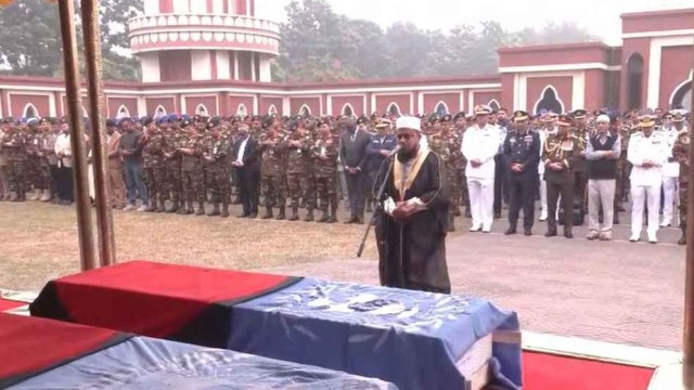 ছয় শান্তিরক্ষীর জানাজা সম্পন্ন, মরদেহ নেওয়া হচ্ছে গ্রামের বাড়িতে