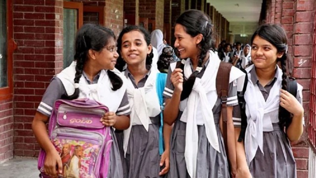 ২০২৬ শিক্ষাবর্ষে স্কুলের ছুটি কমল ১২ দিন