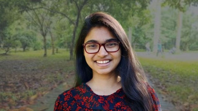 লিংকডইনে ‘মেমোরিয়ালাইজড’ দেখানোর পর ফেসবুকে জানালেন—আমি জীবিত