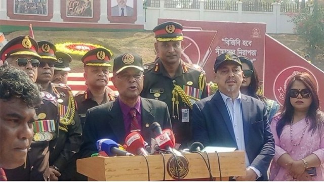 সাহস থাকলে দেশে ফিরেই বক্তব্য দিন: শেখ হাসিনা ও জয়ের উদ্দেশে স্বরাষ্ট্র উপদেষ্টা