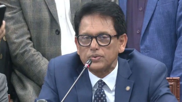 স্কুল পর্যায়ে অনলাইন ক্লাসের চিন্তা চলছে - শিক্ষামন্ত্রী