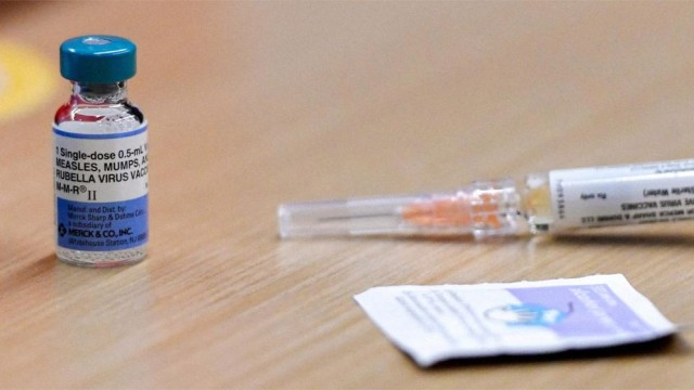 হাম প্রতিরোধে বিশেষ উদ্যোগ: ৬ মাস বয়স থেকেই টিকা পাবে শিশুরা