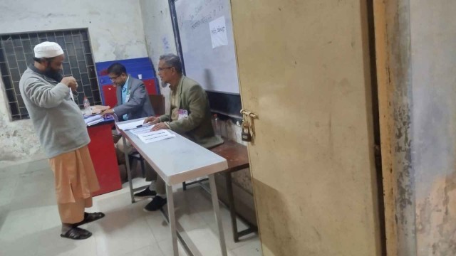 এজেন্ট দিতে পারেন নি তাসনিম জারা!