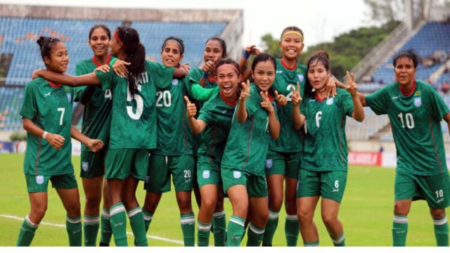 মিয়ানমারকে হারিয়ে এশিয়া কাপের দ্বারপ্রান্তে বাংলাদেশ নারী দল